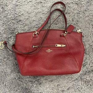 Maroon Coach shoulder/hand bag